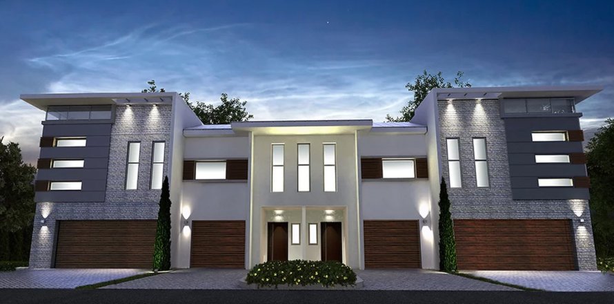 STRATA AT PLANTATION in Plantation, Florida № 32554