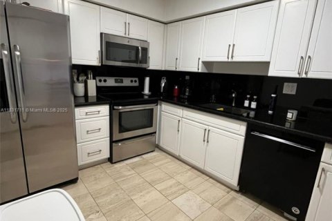 Condo in Aventura, Florida, 2 bedrooms  № 1814250 - photo 6