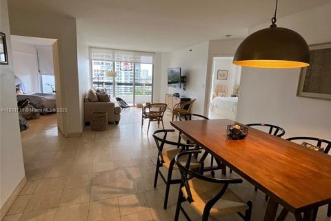Condo in Aventura, Florida, 2 bedrooms  № 1814250 - photo 2