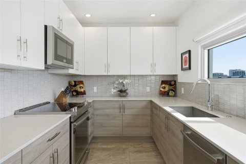 Купить кондоминиум в Сарасота, Флорида 4 комнаты, 72.84м2, № 2100751 - фото 14