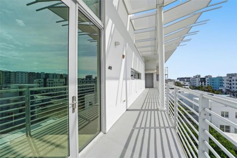 Купить кондоминиум в Сарасота, Флорида 4 комнаты, 72.84м2, № 2100751 - фото 4
