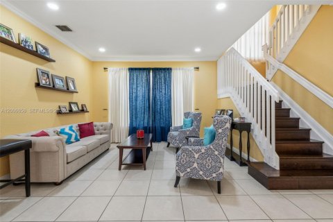Casa en venta en Miramar, Florida, 5 dormitorios, 313.17 m2 № 2251414 - foto 9