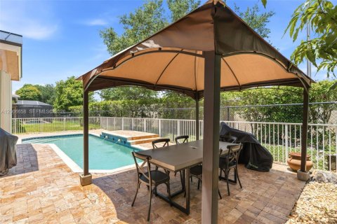 Casa en venta en Miramar, Florida, 5 dormitorios, 313.17 m2 № 2251414 - foto 29