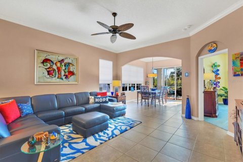 House in Venice, Florida 3 bedrooms, 180.42 sq.m. № 1548334 - photo 7