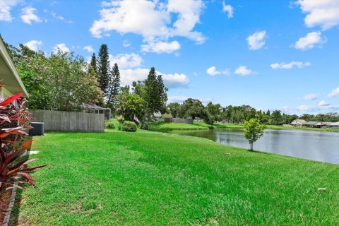 Villa ou maison à vendre à Brandon, Floride: 3 chambres, 124.86 m2 № 1810644 - photo 3