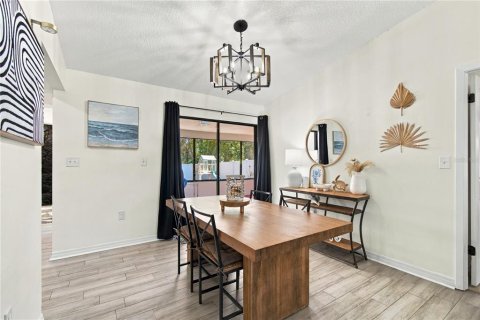 Villa ou maison à vendre à Largo, Floride: 4 chambres, 166.48 m2 № 2432693 - photo 15