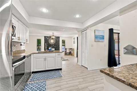 Villa ou maison à vendre à Largo, Floride: 4 chambres, 166.48 m2 № 2432693 - photo 20