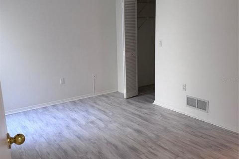 House in Sarasota, Florida 2 bedrooms, 106.84 sq.m. № 1915960 - photo 16