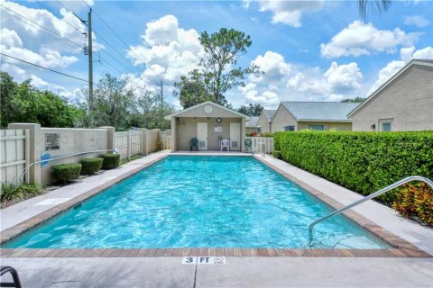 House in Sarasota, Florida 2 bedrooms, 106.84 sq.m. № 1915960 - photo 21