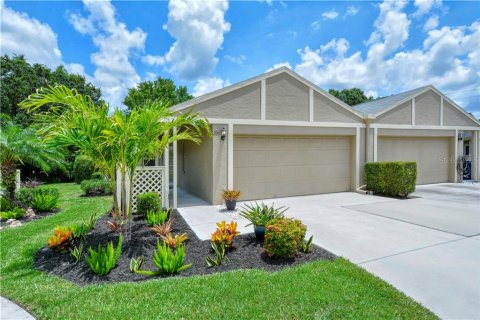 House in Sarasota, Florida 2 bedrooms, 106.84 sq.m. № 1915960 - photo 23