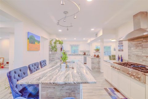 Villa ou maison à vendre à Polk City, Floride: 3 chambres, 333.89 m2 № 1720206 - photo 21