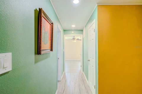Villa ou maison à vendre à Polk City, Floride: 3 chambres, 333.89 m2 № 1720206 - photo 29