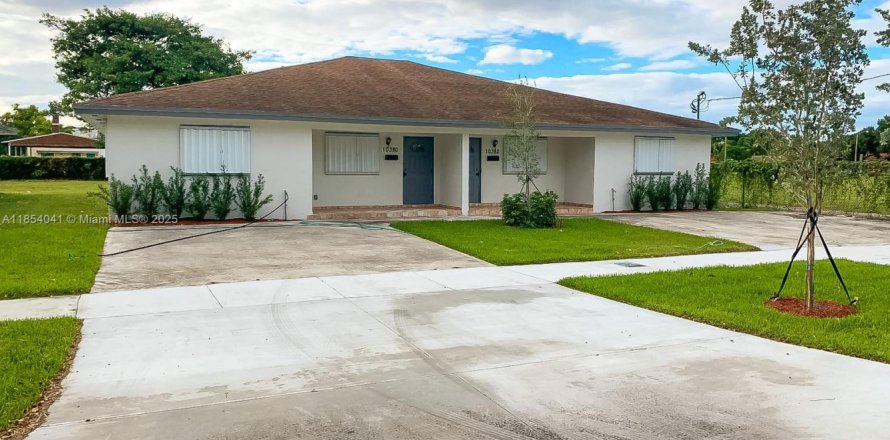 Villa ou maison à Miami, Floride 3 chambres, 130.06 m2 № 1871898