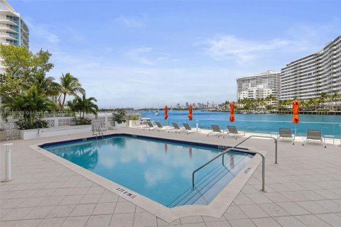 Condominio en venta en Miami Beach, Florida, 1 dormitorio, 72.84 m2 № 1878433 - foto 25