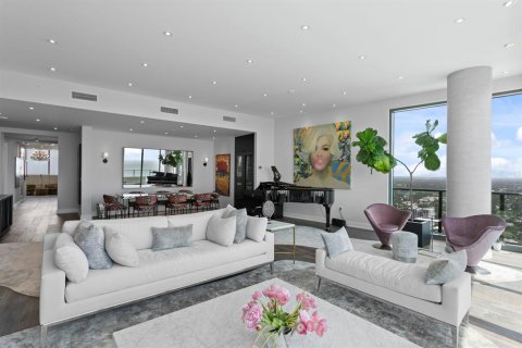 Condo in Saint Petersburg, Florida, 3 bedrooms  № 1788959 - photo 13