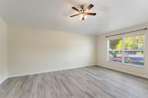 House in DeLand, Florida 4 bedrooms, 207.73 sq.m. № 1422227 - photo 22
