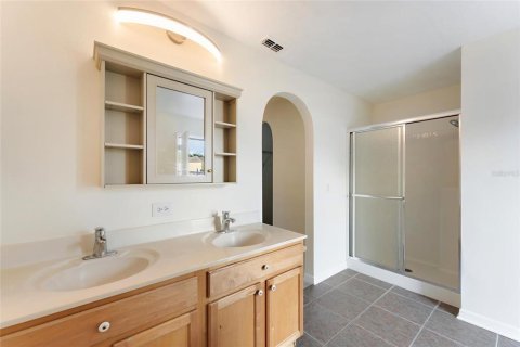 House in DeLand, Florida 4 bedrooms, 207.73 sq.m. № 1422227 - photo 27