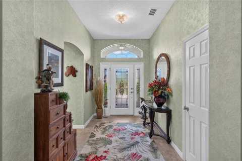 House in The Villages, Florida 3 bedrooms, 215.44 sq.m. № 2427086 - photo 13