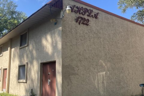 Propiedad comercial en alquiler en Orange Park, Florida, 164.25 m2 № 772104 - foto 1
