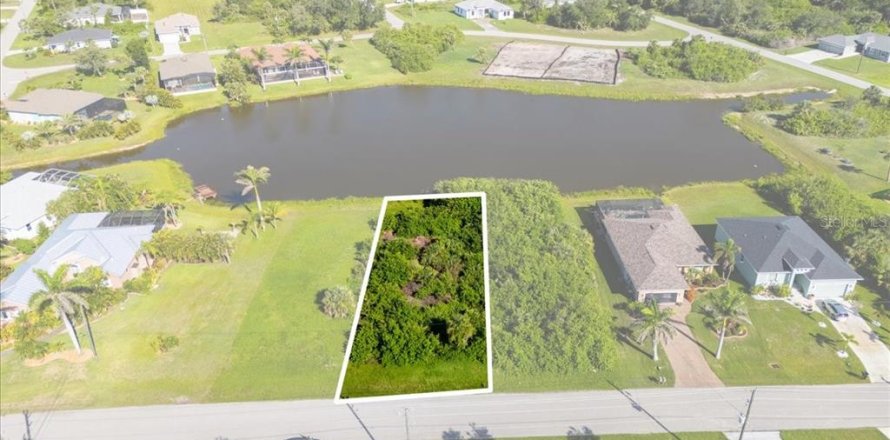 Land in Rotonda, Florida № 2160307