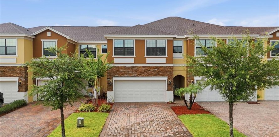 Townhouse in Orlando, Florida 4 bedrooms, 182.83 sq.m. № 2234858