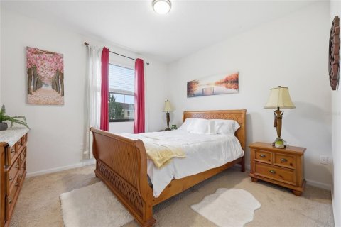 Townhouse in Orlando, Florida 4 bedrooms, 182.83 sq.m. № 2234858 - photo 30