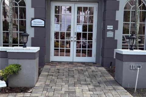 Copropriété à vendre à Pembroke Pines, Floride: 2 chambres, 98.29 m2 № 2042101 - photo 17