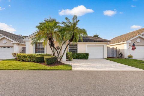 Villa ou maison à vendre à Palm Beach Gardens, Floride: 2 chambres, 109.07 m2 № 2415771 - photo 4