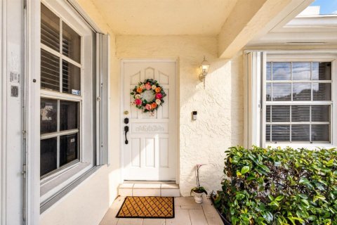 Villa ou maison à vendre à Palm Beach Gardens, Floride: 2 chambres, 109.07 m2 № 2415771 - photo 5