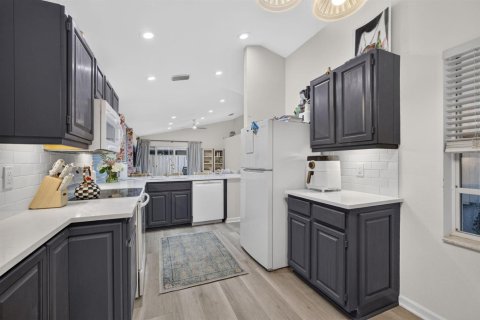 Villa ou maison à vendre à Palm Beach Gardens, Floride: 2 chambres, 109.07 m2 № 2415771 - photo 19