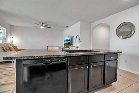 Casa en venta en Bradenton, Florida, 3 dormitorios, 157 m2 № 1827380 - foto 13