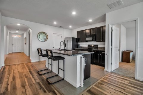 Casa en venta en Bradenton, Florida, 3 dormitorios, 157 m2 № 1827380 - foto 9