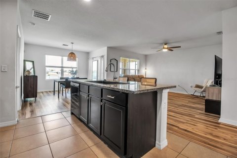 Casa en venta en Bradenton, Florida, 3 dormitorios, 157 m2 № 1827380 - foto 14