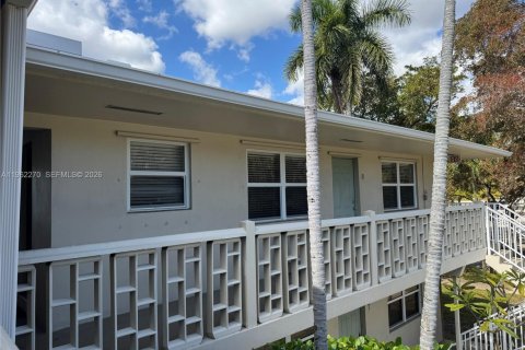 Снять в аренду кондоминиум в Холливуд, Флорида 2 спальни, 78.97м2, № 2025563 - фото 11