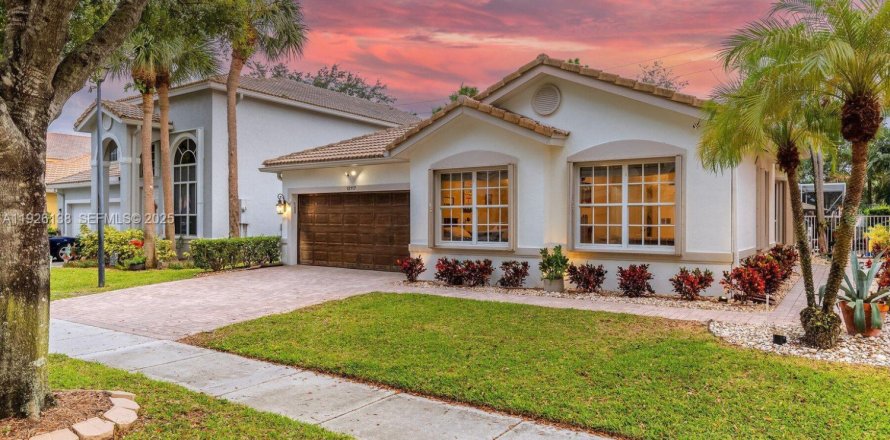 Casa en Boynton Beach, Florida 3 dormitorios, 184.97 m2 № 1985848