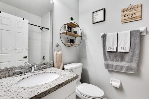 Casa en venta en Boynton Beach, Florida, 3 dormitorios, 184.97 m2 № 1985848 - foto 27