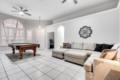 Casa en venta en Boynton Beach, Florida, 3 dormitorios, 184.97 m2 № 1985848 - foto 8