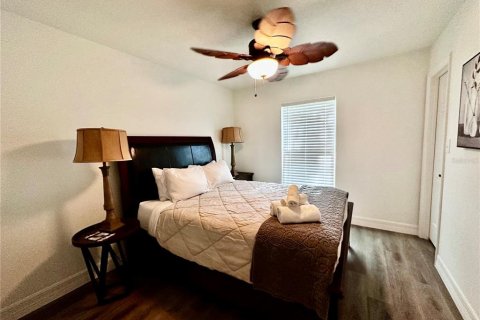 Casa en alquiler en Mount Dora, Florida, 3 dormitorios, 124.67 m2 № 1879579 - foto 16