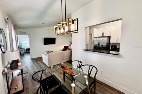 Casa en alquiler en Mount Dora, Florida, 3 dormitorios, 124.67 m2 № 1879579 - foto 6