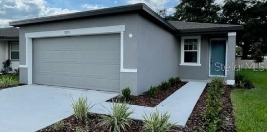 Casa en Zephyrhills, Florida 4 dormitorios, 156.26 m2 № 1774971