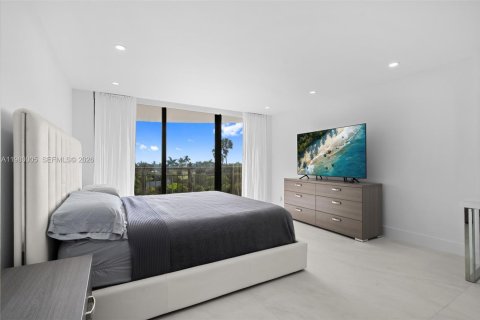 Condominio en venta en Miami, Florida, 3 dormitorios, 156.26 m2 № 2088364 - foto 9
