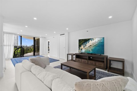 Condominio en venta en Miami, Florida, 3 dormitorios, 156.26 m2 № 2088364 - foto 5