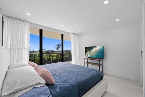 Condominio en venta en Miami, Florida, 3 dormitorios, 156.26 m2 № 2088364 - foto 13