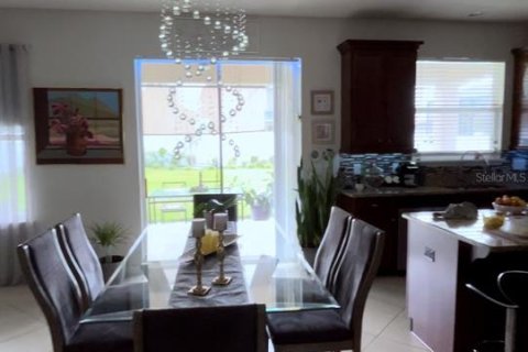 Villa ou maison à vendre à Orlando, Floride: 5 chambres, 270.44 m2 № 2389264 - photo 17