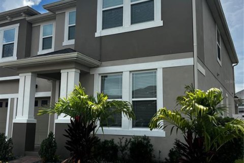 Villa ou maison à vendre à Orlando, Floride: 5 chambres, 270.44 m2 № 2389264 - photo 2