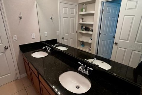Villa ou maison à vendre à Orlando, Floride: 5 chambres, 270.44 m2 № 2389264 - photo 19