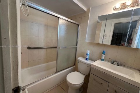 Copropriété à vendre à North Miami, Floride: 1 chambre, 53.51 m2 № 2055548 - photo 10
