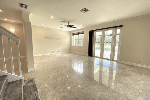 House in Weston, Florida 4 bedrooms, 208.1 sq.m. № 1800188 - photo 16