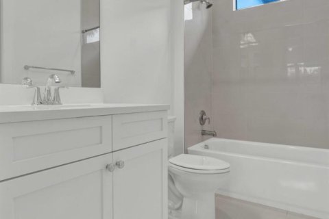 Villa ou maison à louer à Westlake, Floride: 3 chambres, 172.33 m2 № 2153624 - photo 15
