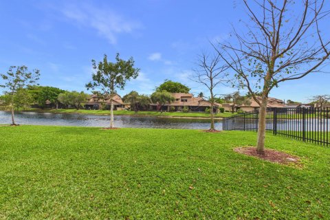 Condo in Sunrise, Florida, 3 bedrooms  № 2272266